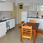 Quartos Do Marques 2*