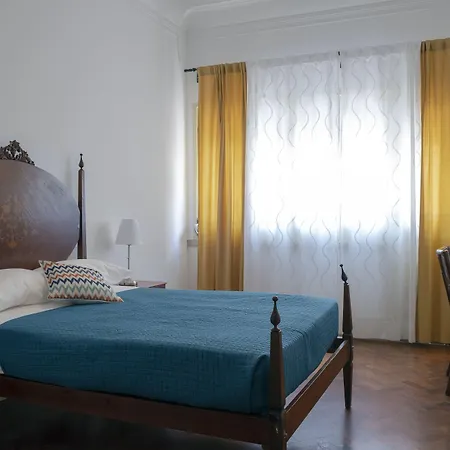 Гостьовий будинок Quartos Do Marques